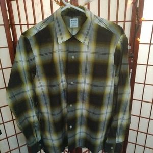 Van Heusen Vanopress Button Up